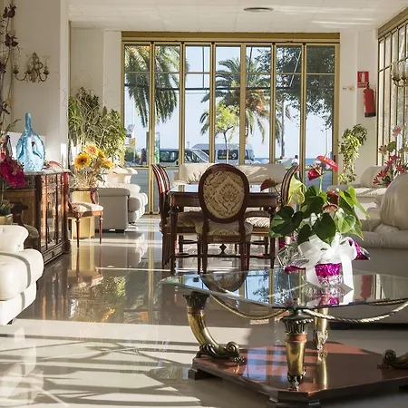 Neptuno Hotel