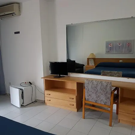 Neptuno Hotel 3*